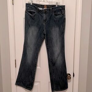 Classic Metro 7 Denim Jeans - Size 14